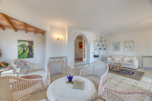 Villa mit traumhaftem Blick auf den Hafen und das Meer in Port Andratx Bild 5