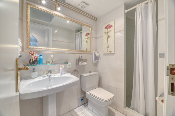 Villa mit traumhaftem Blick auf den Hafen und das Meer in Port Andratx Bild 10