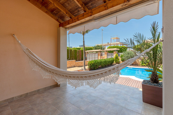 Mediterranes Haus mit Teilmeerblick in Puig de Ros Bild 2