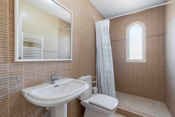 Mediterranes Haus mit Teilmeerblick in Puig de Ros Bild 11