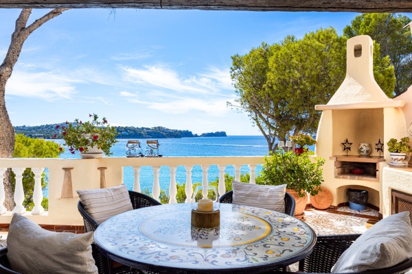 Exklusives Apartment mit Traumblick direkt am Meer in Costa de la Calma Bild 2