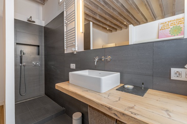 Stylische Altbauwohnung mit moderner Ausstattung im Herzen von Palma Bild 7