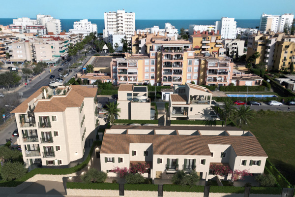 Moderne Neubau-Doppelhaushälfte in einem neuen Projekt in Cala Millor Bild 3