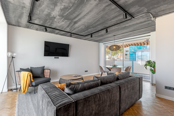 Meerblick Apartment mit direktem Zugang zum Yachthafen von der Anlage Bild 5