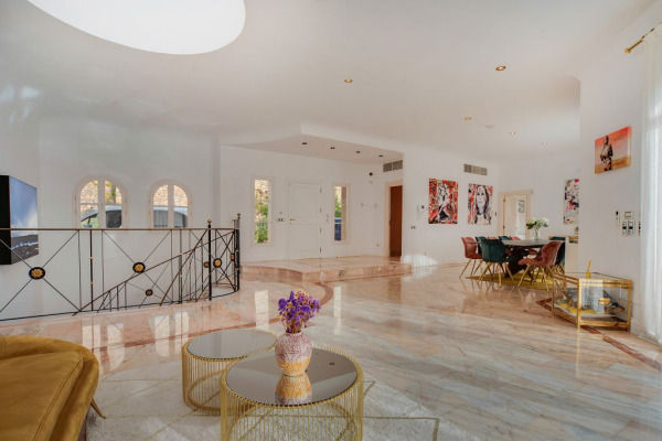 Mediterrane Villa mit Ferienvermietlizenz in begehrter Lage von Son Vida Bild 9