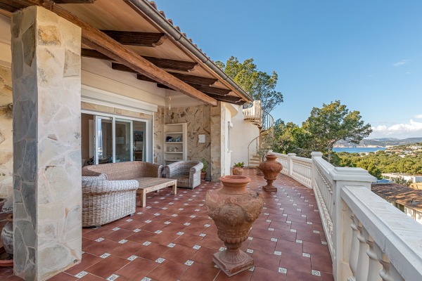 Villa mit Meerblick in exklusiver Wohnlage in Nova Santa Ponsa Bild 6