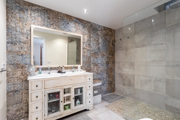 Villa mit Meerblick in exklusiver Wohnlage in Nova Santa Ponsa Bild 9