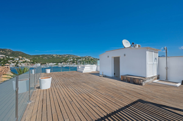 Exklusives Penthouse mit Meer- und Hafenblick in Port Andratx Bild 3