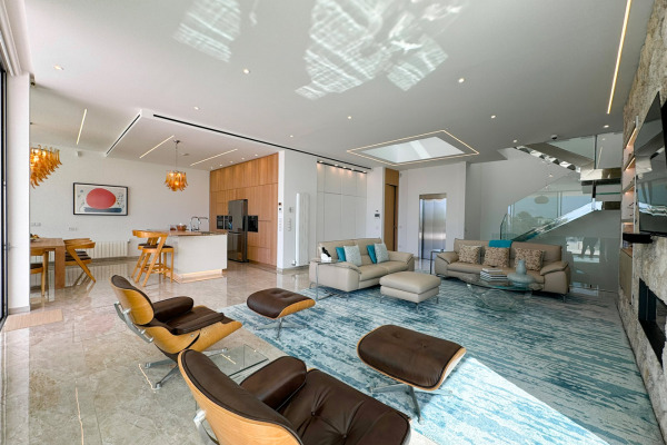 Minimalistische Meerblick-Villa oberhalb des exklusiven Hafens Puerto Portals Bild 4