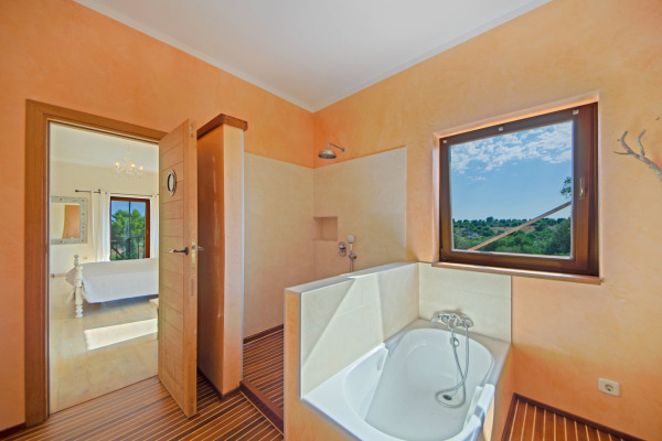 Mediterrane Finca mit herrlichem Blick in San Lorenzo de Cardessar Bild 11