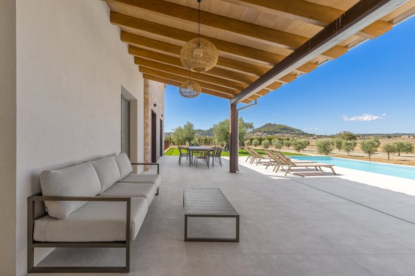 Neubaufinca im traditionellen mallorquinischen Stil im Herzen der Insel Bild 4