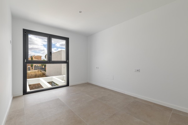 Neugebaute Doppelhaushälfte in der Nähe des Golfplatzes Maioris Bild 10