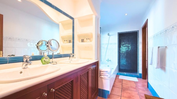 Gepflegte Wohnung in mediterraner Residenz am Golfplatz in Santa Ponsa Bild 10