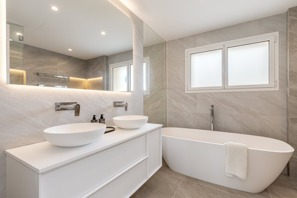 Vollständig modernisierte Villa mit Pool in El Toro Bild 10