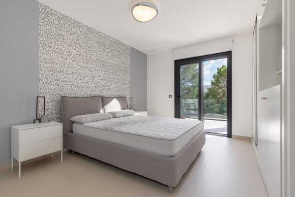 Moderne, neuwertige Villa in Cala Murada an der Ostküste Mallorcas Bild 8