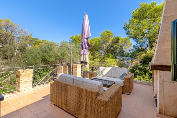 Mediterranes Haus mit Lizenz zur Ferienvermietung direkt am Meer Bild 7