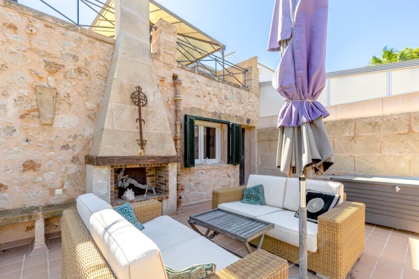 Mediterranes Haus mit Lizenz zur Ferienvermietung direkt am Meer Bild 8