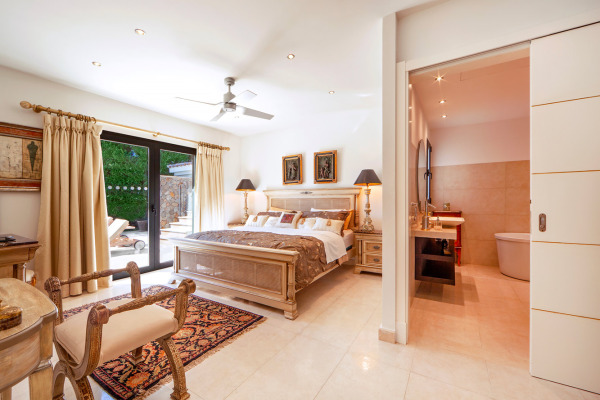 Mediterrane Villa nahe dem Yachthafen in zentraler Lage von Port Andratx Bild 8