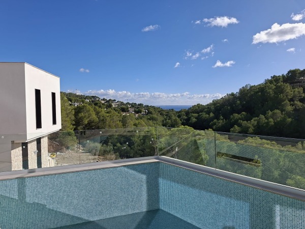 Moderne Neubauvilla in ruhiger Lage von Costa d'en Blanes Bild 6
