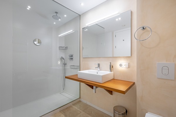 Geräumiges Apartment in moderner Wohnanlage am Golfplatz Bendinat Bild 8