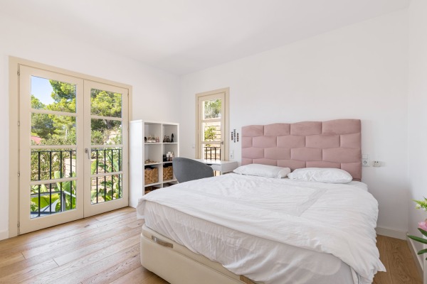 Elegante, modernisierte Villa in Südlage fußläufig zum Strand Bild 10