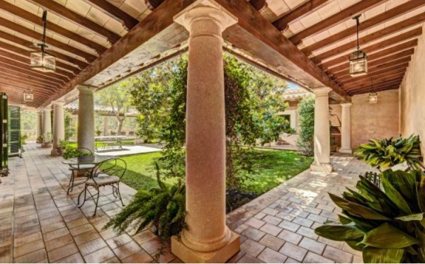 Repräsentatives Villen-Anwesen mit Panoramablick und absoluter Privatsphäre Bild 5