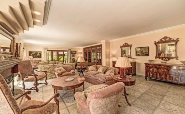 Repräsentatives Villen-Anwesen mit Panoramablick und absoluter Privatsphäre Bild 8