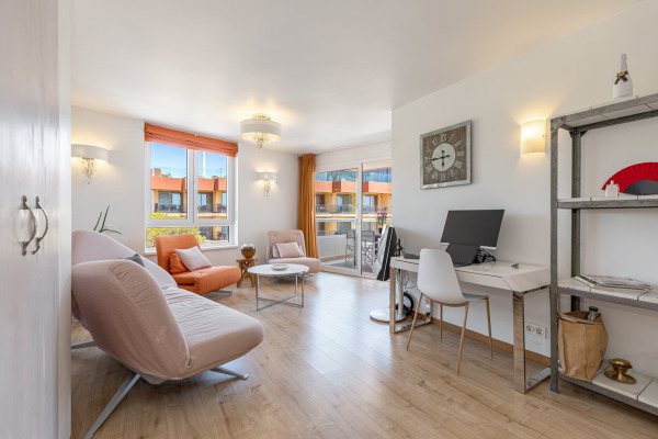 Modernes Apartment mit Teilmeerblick in einer Anlage direkt am Meer Bild 5