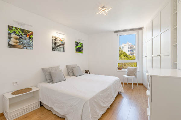 Modernes Apartment mit Teilmeerblick in einer Anlage direkt am Meer Bild 8