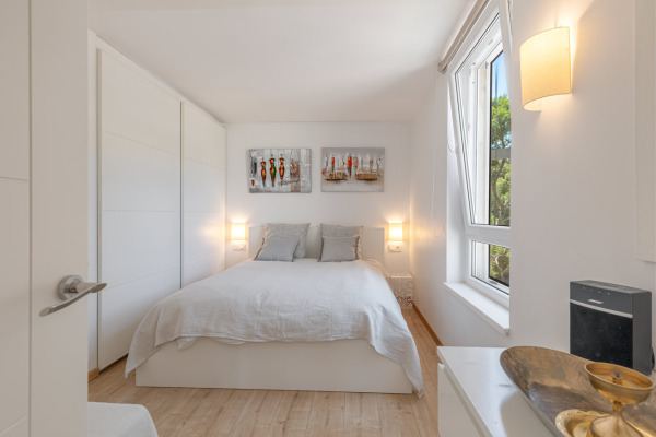 Modernes Apartment mit Teilmeerblick in einer Anlage direkt am Meer Bild 10