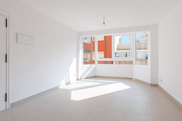 Hochwertig renoviertes Apartment nahe dem Szeneviertel Santa Catalina Bild 4