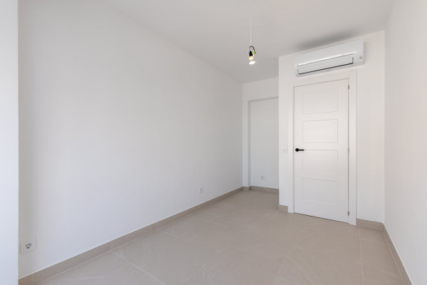 Hochwertig renoviertes Apartment nahe dem Szeneviertel Santa Catalina Bild 9