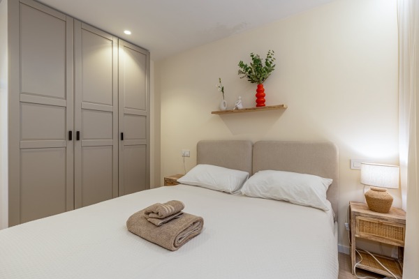 Hochwertig saniertes Apartment direkt am Strand von Palmanova Bild 10