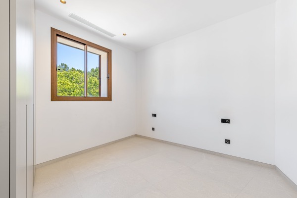 Modernes Neubau-Reihenhaus in zentraler Lage von Andratx Bild 8