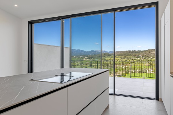 Stadthaus im modernen Design im Dorf Sa Cabaneta bei Palma Bild 7