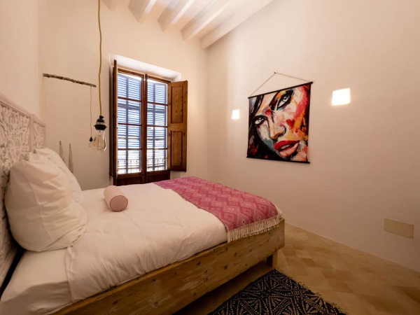 Saniertes Stadthaus mit 2 Wohneinheiten und ETV-Lizenz für 8 Personen Bild 4