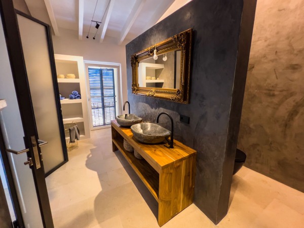 Saniertes Stadthaus mit 2 Wohneinheiten und ETV-Lizenz für 8 Personen Bild 6