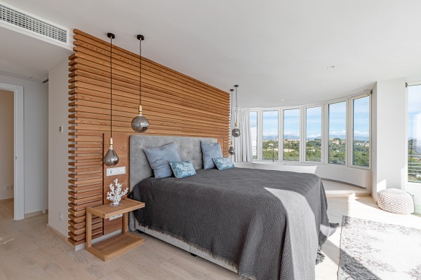 Komplett renoviertes Penthouse mit Weit-Meerblick Bild 12