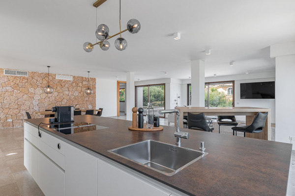 Moderne Luxusvilla mit Meerblick in Santa Ponsa Bild 8