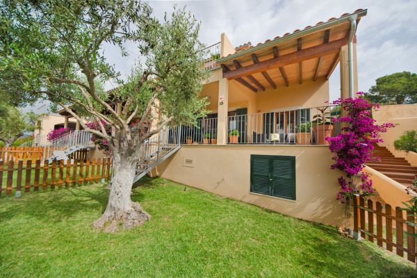 Mediterranes Reihenhaus in ruhiger Lage von Cala Romantica Bild 3