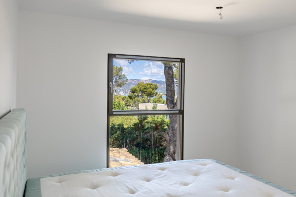 Komplett renovierte Villa mit Ferienvermietungslizenz in Santa Ponsa Bild 10