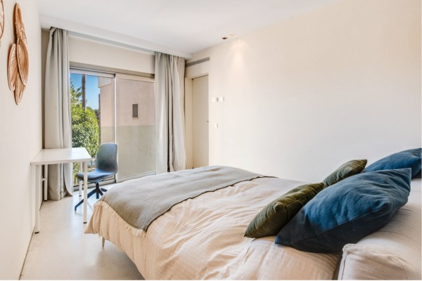 Moderne, möblierte Wohnung in einer kleinen Anlage in Cala Mayor Bild 4