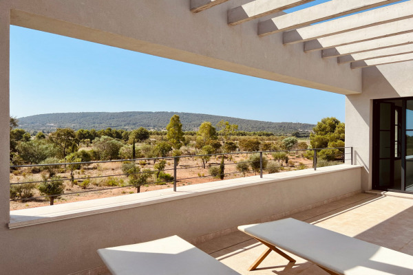 Exklusive Neubaufinca im modernen Design und mit Pool Bild 11