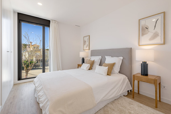 Neubau Doppelhaushälften mit privatem Pool und Teilmeerblick Bild 8