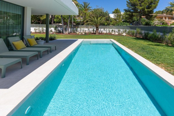 Moderne Luxus-Neubauvilla in begehrter Lage von Santa Ponsa im Südwesten Bild 4