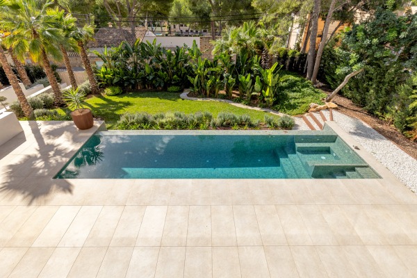 Neugebaute Luxusvilla in Santa Ponsa im Südwesten Mallorcas Bild 3