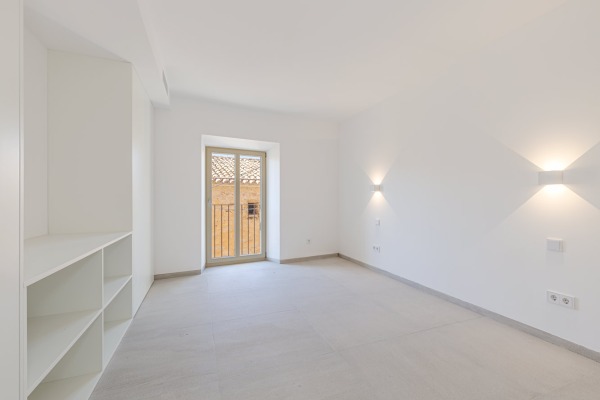 Hochwertig saniertes Stadthaus mit Pool im Zentrum von Santanyí Bild 7