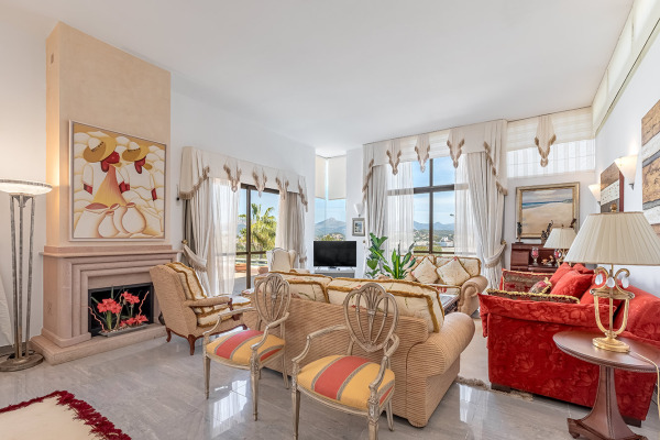 Außergewöhnliche Villa mit wunderschönem Panoramablick in Santa Ponsa Bild 6