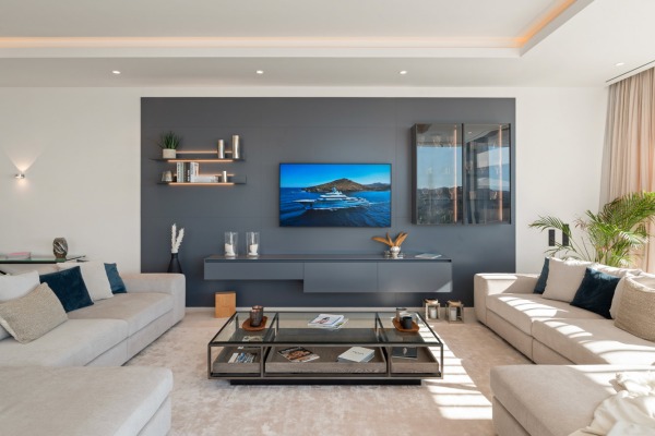 Luxuriöser Villen-Neubau mit unvergleichlichem Blick über Cala Llamp Bild 7