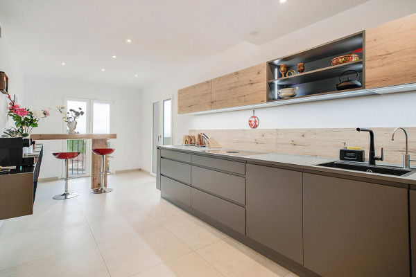 Modernisierte, mediterrane Villa in exklusiver Wohnlage in Son Vida Bild 8